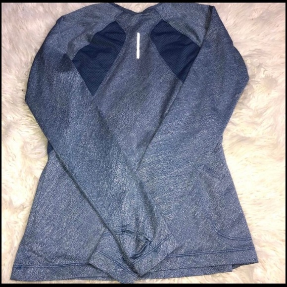 LOLË Athletic Top - Picture 3 of 3